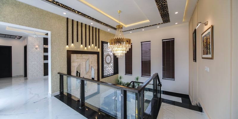 construction in lahore